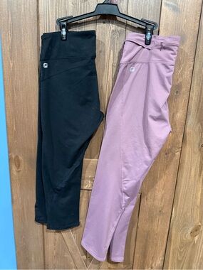 Fabletics Womens Active Leggings - Black & Mauve
